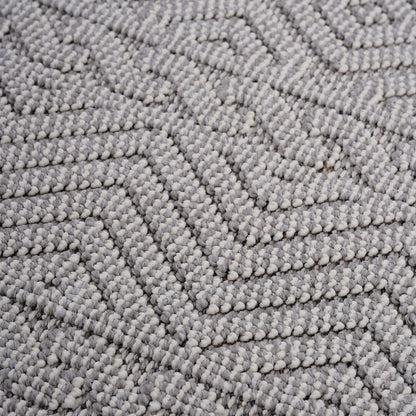 Guros - 8' X 10' Geometric Indoor / Outdoor Area Rug - White