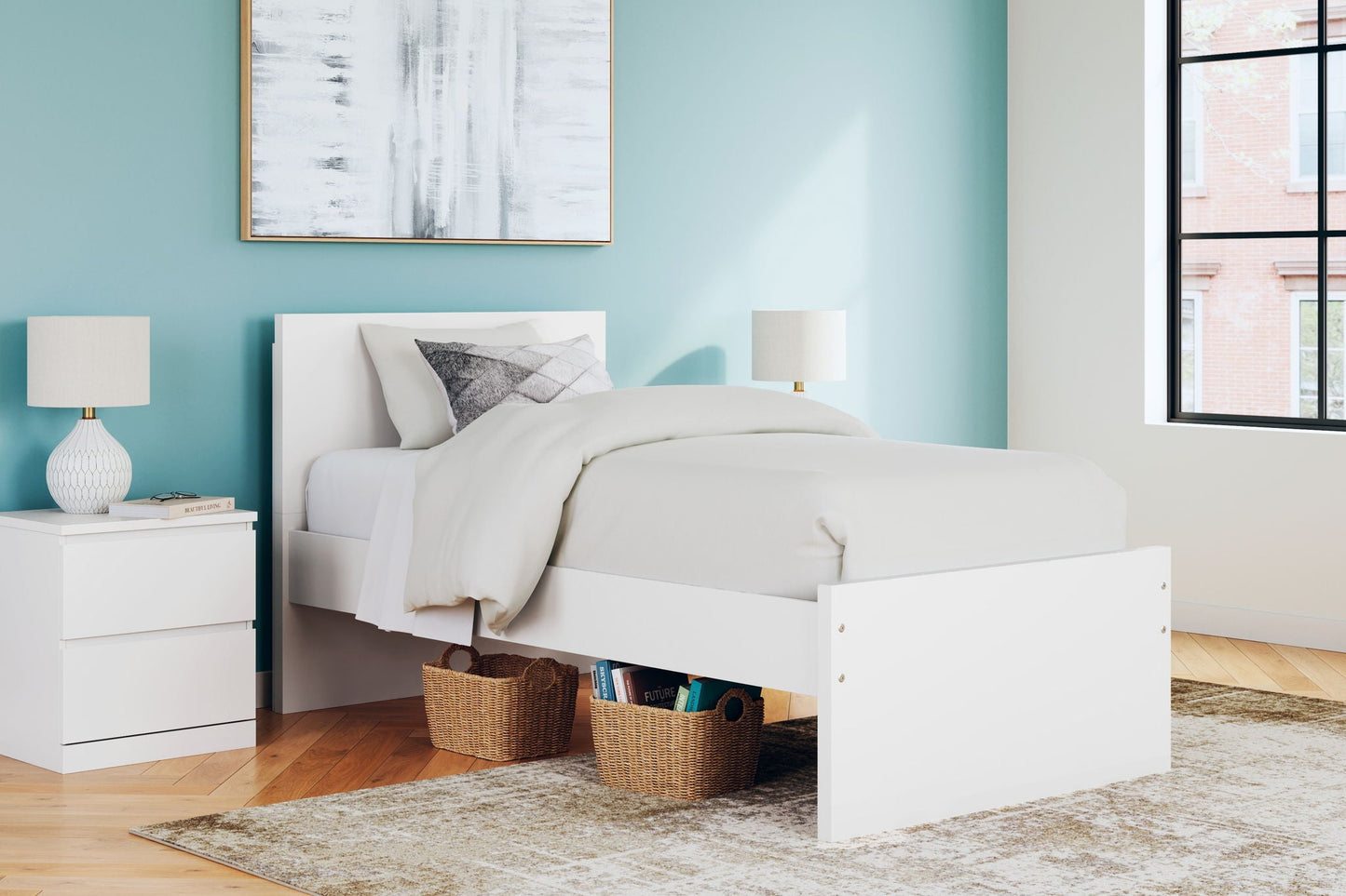 Onita - Panel Platform Bed