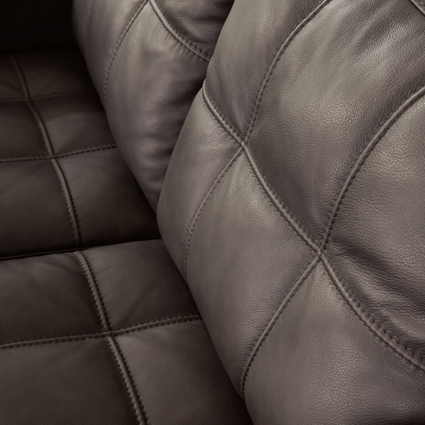 Luigi - Sofa - Thunder