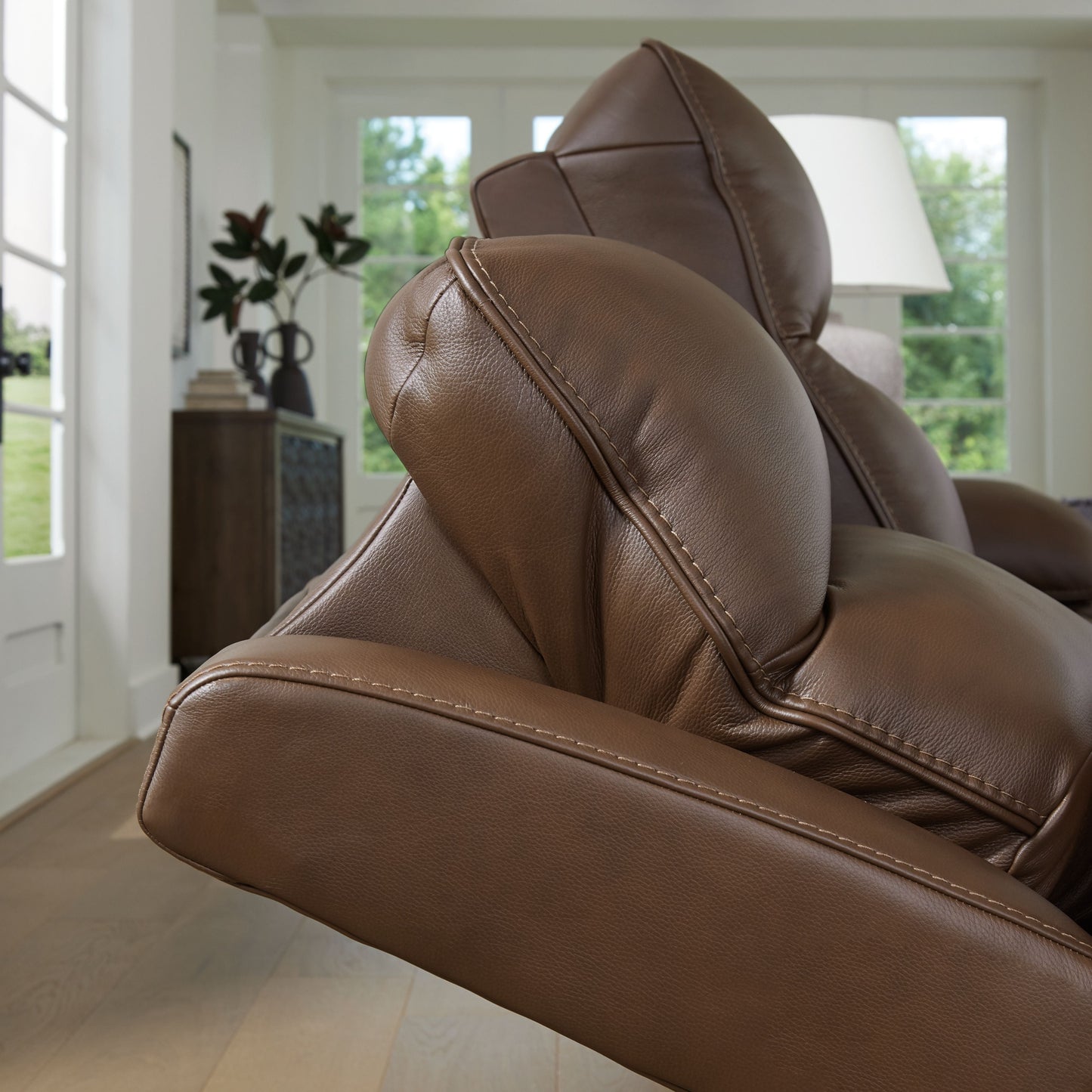 Vonryan - Power Reclining Sofa With Adj Headrest - Tobacco