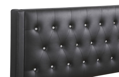 Stylish Bed For Spacious Rooms Contemporary