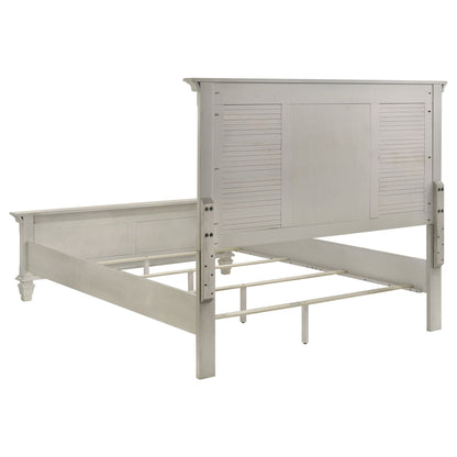 Franco 4-piece Queen Bedroom Set Distressed White