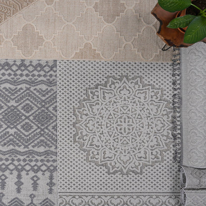 Guros - 4' X 6' Trellis Indoor / Outdoor Area Rug - Ivory