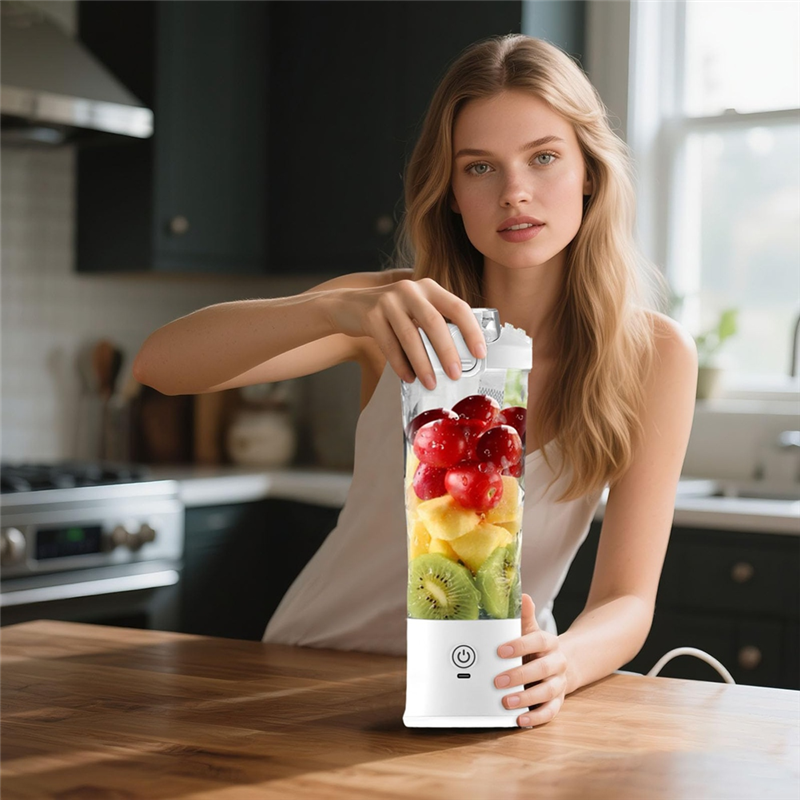 Portable Blender for Smoothies & Shakes - B64B Juicer