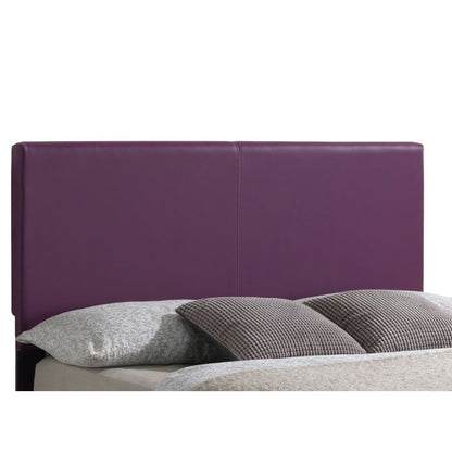 Elegant Platform Bed For Relaxed Spaces