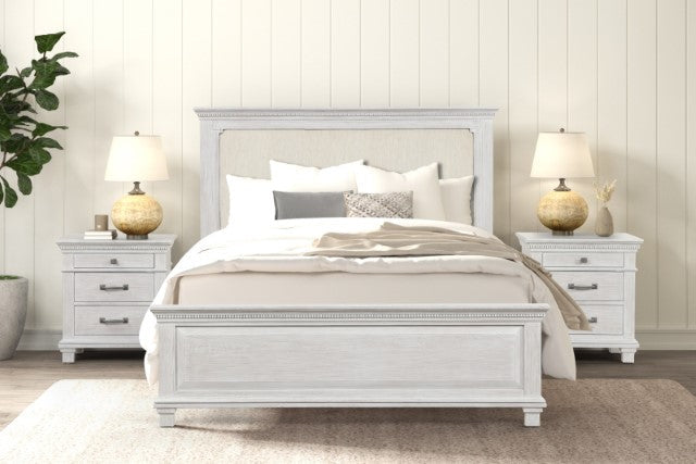 Swanley - Nightstand