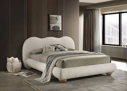 Finamore - Queen Bed