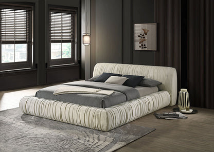 Palmdale - E.King Bed