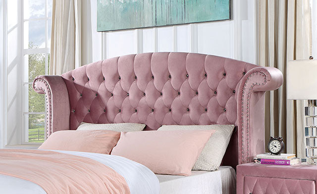 Zohar - 5 Pc Queen Bedroom Set