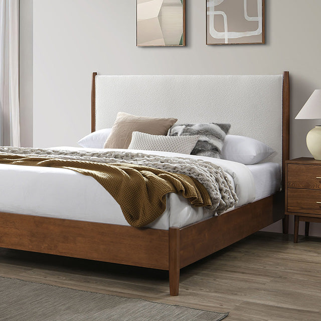 Thusis - 4 Pc Queen Bedroom Set