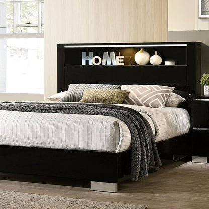 Carlie - 4 Pc Queen Bedroom Set