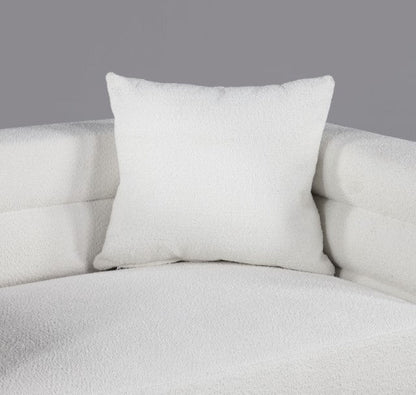 Landovery - Loveseat